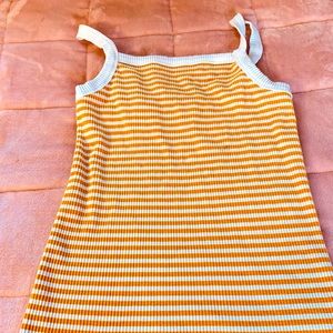 Yellow/White crop top